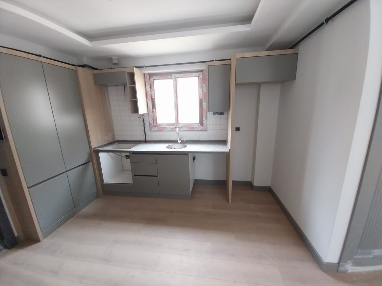 Lüks Havuzlu Sitede Satılık 2+1 Daire